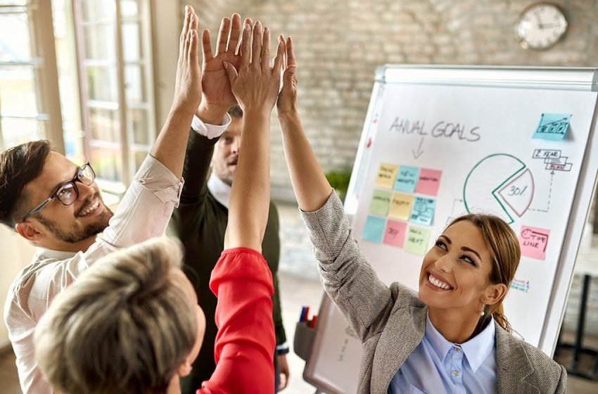  10 Facteurs de Succès pour des Équipes Performantes : L’Union Fait la Force